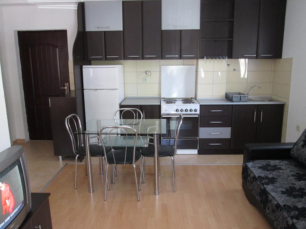 Tatjana'S Apartments Ohrid Quarto foto